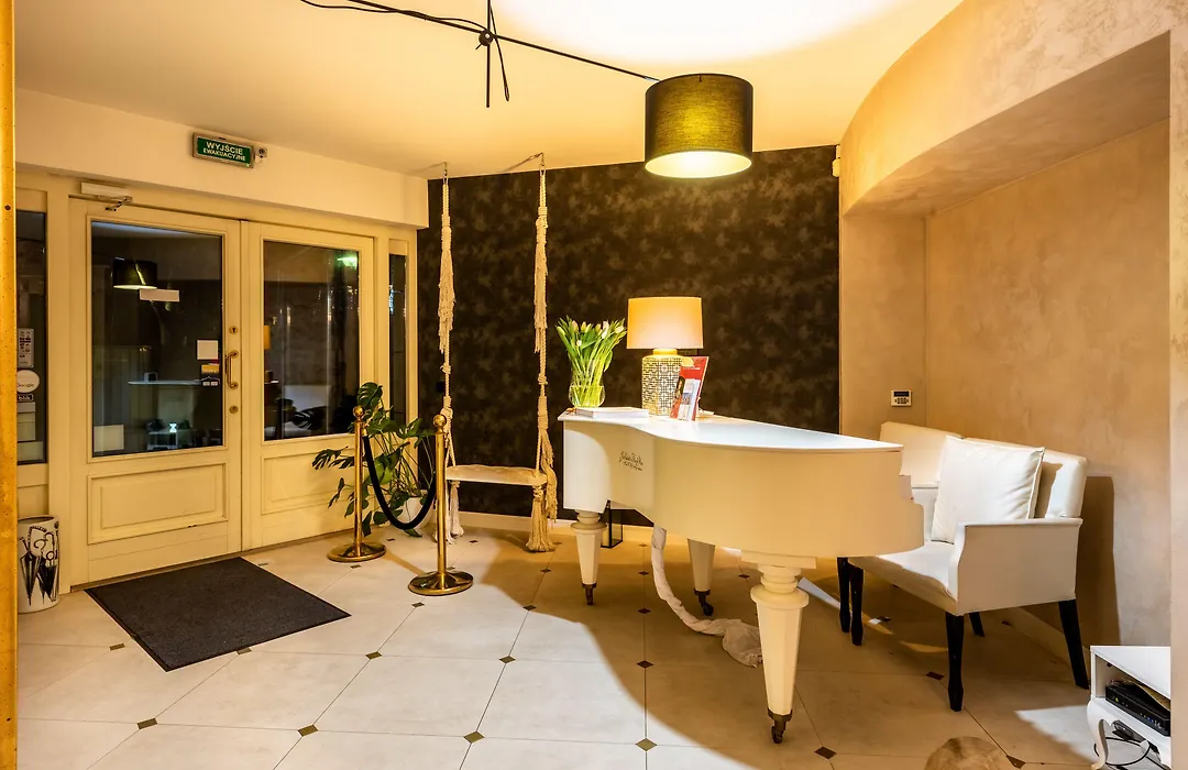 A11 Apartments & Spa Dermique-1